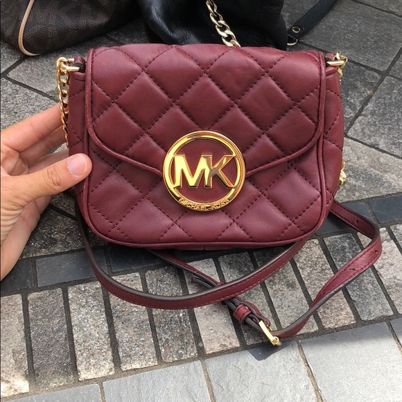 Burgundy Michael Kors cross body - Picture 1 of 6